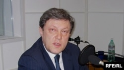 Григорий Явлинский