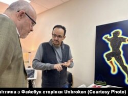 Олег Березюк (праворуч)