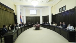 Փաշինյանը հայտարարում է՝ փաստաթուղթը ստորագրելու է. ԼՀԿ-ն ու ԲՀԿ-ն նախաձեռնել են ԱԺ արտահերթ նիստ