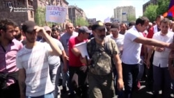 Pashinian Leads Protest March Again Through Yerevan