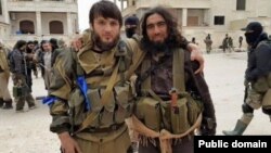 "Аджнад аль-Кавказ" в Сирии, амир - Рустам Ажиев (слева на фото)