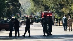 نیروهای امنیتی افغان بعد از حمله انتحاری در مقابل پیژنتون وزارت دفاع ساحه را مسدود کرده اند. September 17 2019