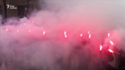 Справа вбивства Бузини: під судом палили фаєри (відео)