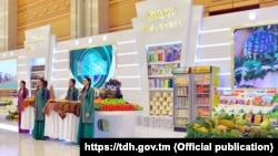 Выставка продуктов питания в честь Праздника урожая. Ашхабад, ноябрь, 2021   