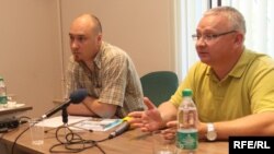 Алег Гулак, Валянцін Стэфановіч