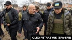 Карім Хан та Ірина Венедіктова в Бучі 