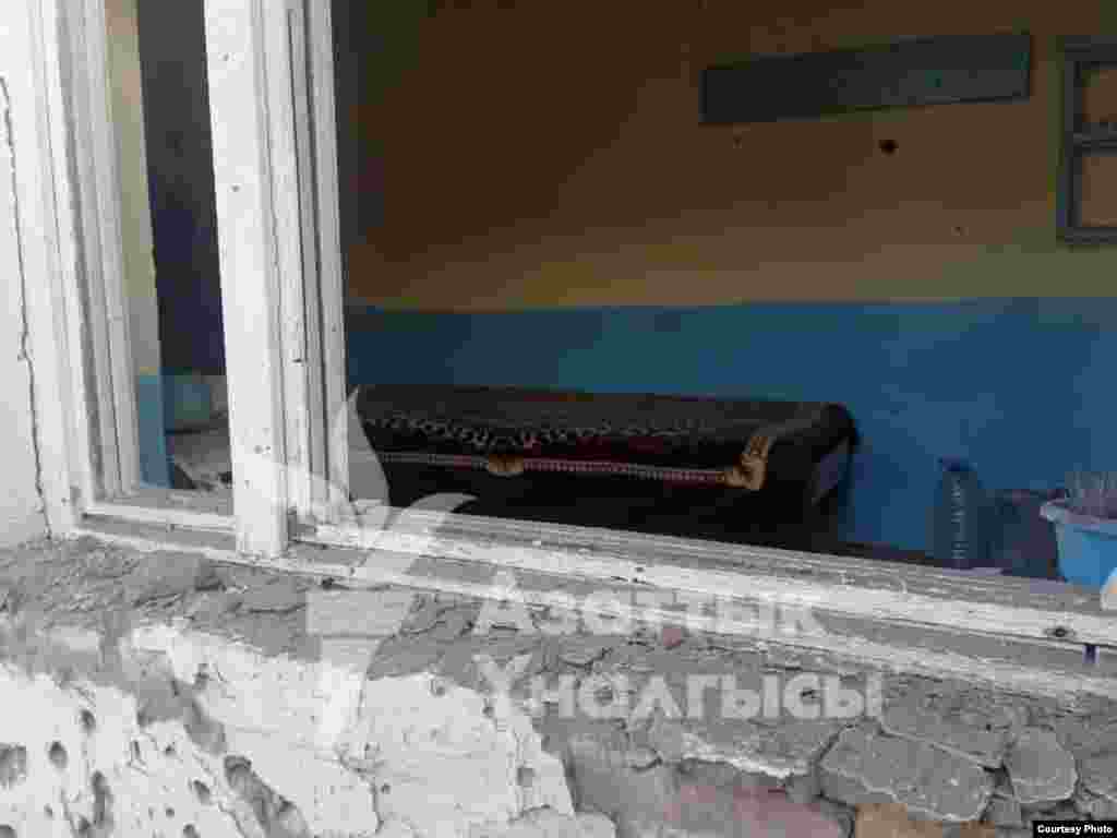 Ак-Татыр айылындагы мектеп. Баткен, Ак-Татыр айылы.