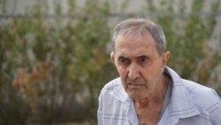 Biy Tanış köyünde Nariman Celâlnıñ evi ögünde, 2021 senesi sentâbrniñ 4-ü