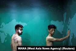 نعمت نقدی و تقی دریابی دوتن از خبرنگاران که در ماه سپتامبر سال ۲۰۲۱ توسط طالبان بازداشت و لت و کوب شده بودند.