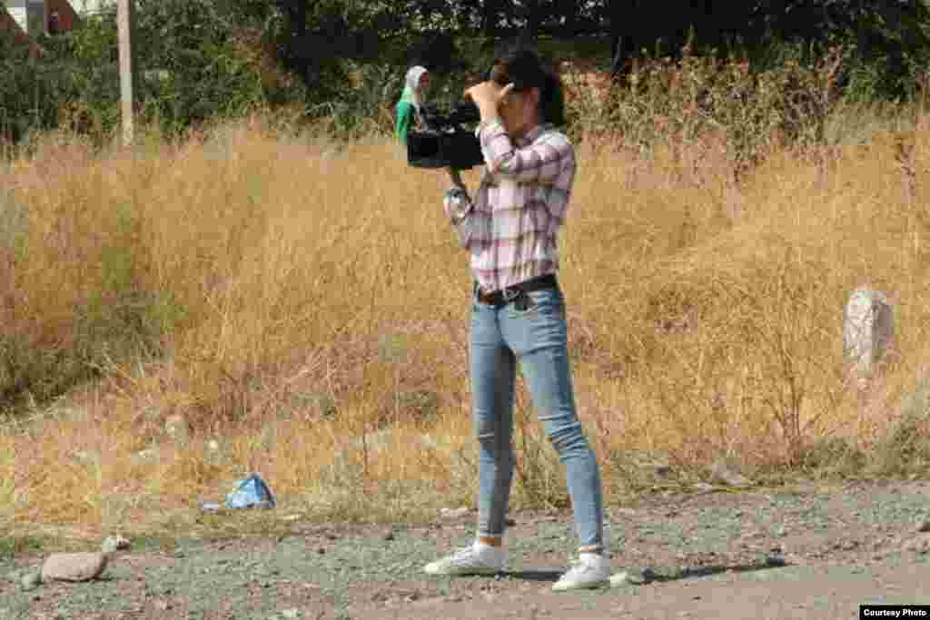 Акматбекова Элеонора, оператор. Профессия не зависит от пола и возраста. Автор: Акматбеков Эльзар