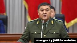 Камчыбек Ташиев на заседании Жогорку Кенеша. Архивное фото, 2021 г.