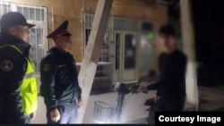 Чүй облустук ички иштер башкы башкармалыгынын кызматкерлери. 