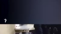 «Матушка-земля». Мигрантов в депортационном центре в России заставили слушать «патриотическую» песню 
