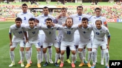 Өзбекстандын футбол боюнча улуттук курама командасы Азия кубогунун оюндарында.  22-январь, 2015-ж. Мельбурн. Австралия.