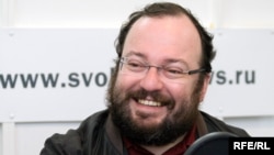 Станислав Белковский