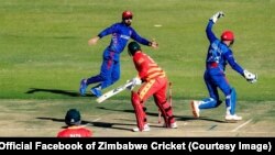 افغانستن با تیم های پر قدرت به میدان رفته است٬ این بازی تیم کریکت افغانستان با زیمباوی را نشان می دهد