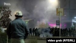 برخورد پولیس با معترضان در قرغزستان