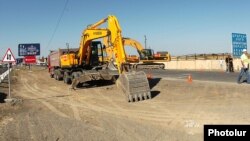Armenia - The Spanish company Corsan Corviam starts the reconstruction of Yerevan-Ararat highway, 13Sep2012.