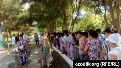 Jizzax pedagogika institutidagi navbatlar.