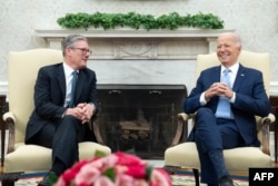 Президент США Джо Байден з прем’єр-міністром Великобританії Кейром Стармером в Овальному кабінеті Білого дому. Вашингтон, 10 липня 2024 року