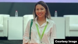 Айдай Максатбекова. Шаржа шаары. 