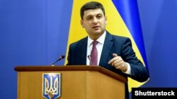 Володимир Гройсман відмовився дати оцінку справі, в якій суд дав слідчим дозвіл на доступ до телефонів журналісток