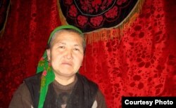 Абдыракман Азиз уулунун энеси, Армудун кыштагы, аманат сүрөт