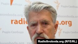 Левко Лук'яненко