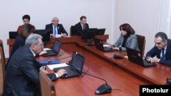 ԿԸՀ նիստ, արխիվ