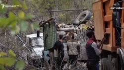 Քարվաճառի անտառները հատվում են, քաղաքի դպրոցը թալանվել է