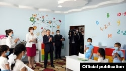 Ташкендеги бала бакча. Өзбекстанда 32 жылда калктын саны эки эсеге чукул өстү. 