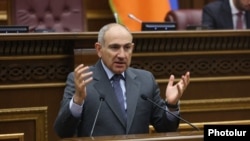 Armenian Prime Minister Nikol Pashinian during a question-and-answer session in parliament, June 18, 2025.
