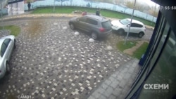 Відео з-під будинку журналіста Радіо Свобода