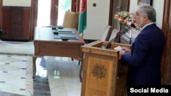 عبدالله: فاصله میان مردم و حکومت به مراتب بیشتر شده‌است