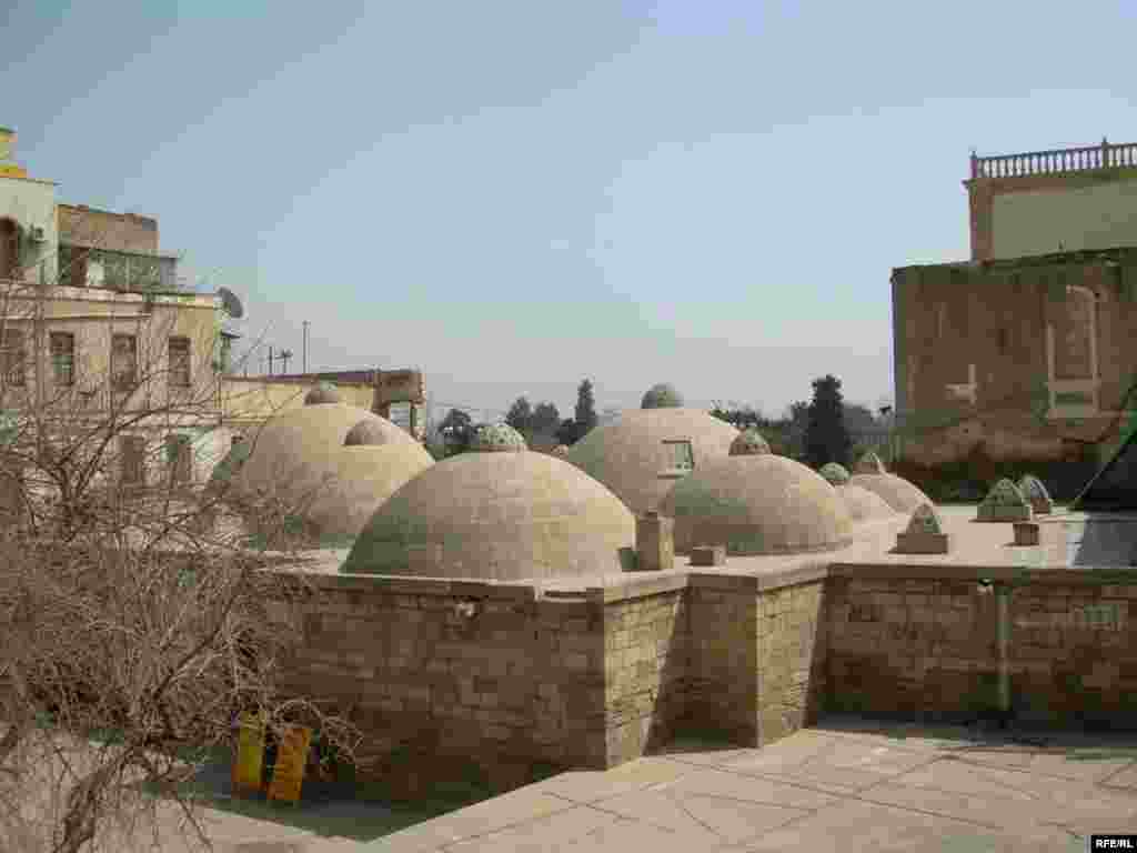 İçərişəhər içəri görünüşünü itirir  #9