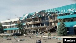 Odesa urlan zarbada zyýan çeken bina