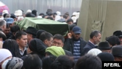 Медет Садыркуловду акыркы сапарга узатуу