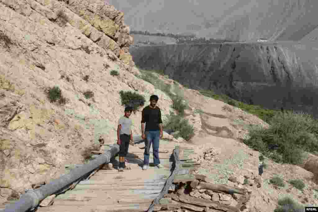 Вақте роҳ нест... #77