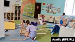 Бала-Ситида балалар төрле нәрсәгә өйрәнә