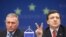 Премьер-министр Чехии Мирек Тополанек и глава Еврокомиссии Жозе Мануэл Баррозу на саммите в Брюсселе