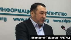 Мыктыбек Арстанбек.