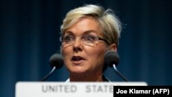 Дженніфер Ґренголм, міністерка енергетики США