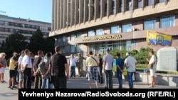 У Запоріжжі вшанували пам'ять вбитого бердянського активіста Віталія «Сармата» Олешка, 8 серпня 2018 року