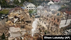 Ռուսական հարվածներից վնասված բնակելի շենք Կիևում, սեպտեմբերի 28,2025 թ.