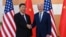 Президент США Джо Байден (справа) с китайским лидером Си Цзиньпинем во время саммита «Группы двадцати» на Бали в Индонезии. Ноябрь 2022 года (архивное фото)