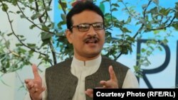 مشتاق رحیم، کارشناس کرکت