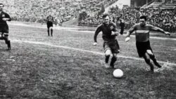 Футбол стоит Месси