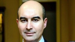 ولی آریا کارشناس سیاسی در لندن