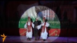 Ош: обон созуп, бийлеген окутуучулар