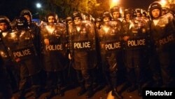 Armenia - Riot police block a street in Yerevan leading to the presidential residence, 9Apr2013.